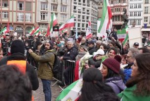 تجمعات اعتراضی در شهرهای مختلف جهان در حمایت از معترضان در ایران