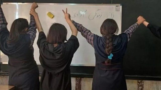 اعتراضات ایران؛ گزارش دیده‌بان حقوق بشر از آزار جنسی و جسمی «سیستماتیک» کودکان بازداشتی
