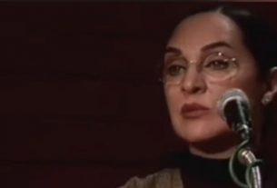 ادامه اعتراض‌ها به حجاب اجباری؛ رویا نونهالی، بازیگر سینمای ایران بدون روسری سخنرانی کرد